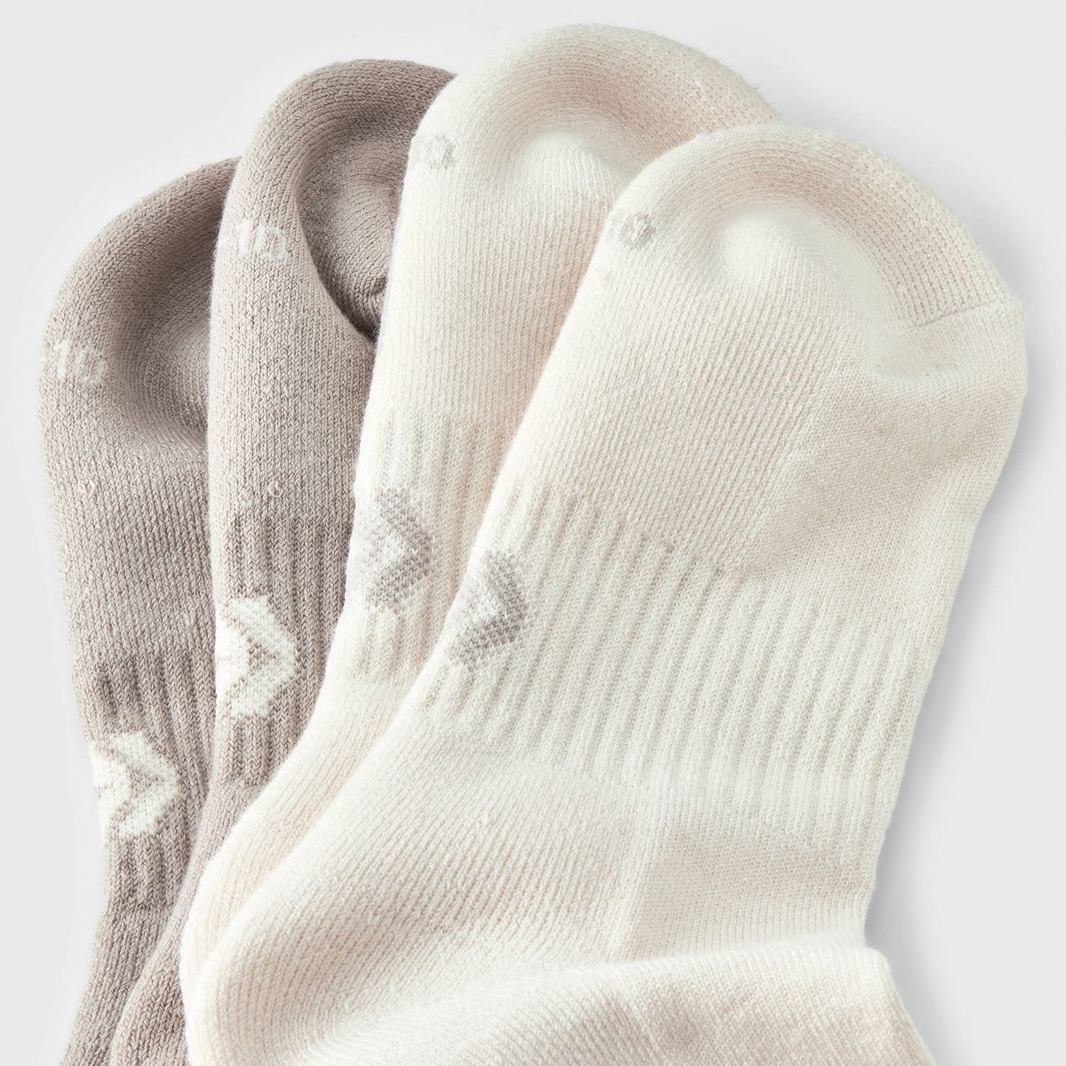 Women's Cushioned Scrunch 2pk Athletic Crew Socks - All In Motion™ 4-10 - thumbnail 9