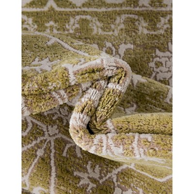 Light Green and Ivory Abstract Viscose Area Rug, 4' x 6'