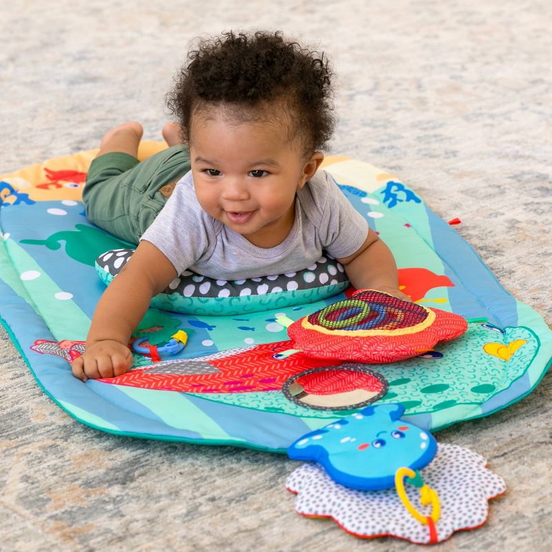 Infantino 3 Stage Above and Beyond Tummy Time Mat, 4 of 10