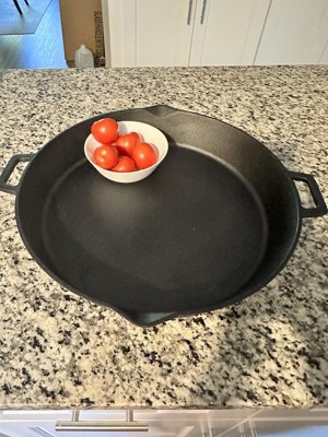 Bayou Classic 16-in Cast Iron Skillet