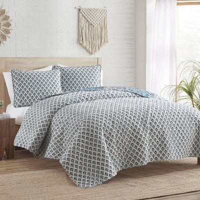Blue Medallion Reversible Twin Microfiber Quilt Set