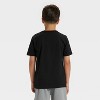 Boys' New York Yankees Oversized Short Sleeve Graphic T-Shirt - Black - 3 of 4