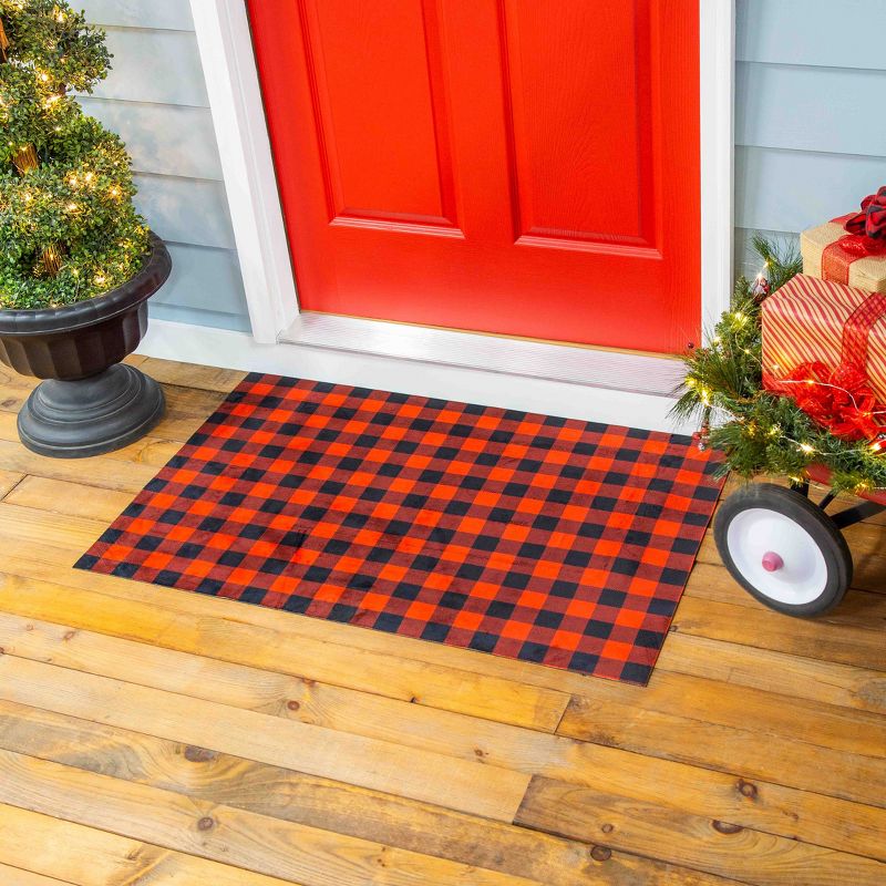 Evergreen Red and Black Buffalo Check Layering Mat 11.5 x 9.5 inches Indoor and Outdoor Decor, 2 of 5
