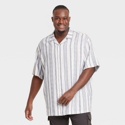 Men's Short Sleeve Slub Camp Button-Down Shirt - Goodfellow & Co™