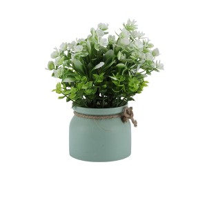 Unique Bargains Artificial Plants Butterflies & Bloom Plastic 3.35"x3.35"x9.06" 1 Pc - 1 of 4