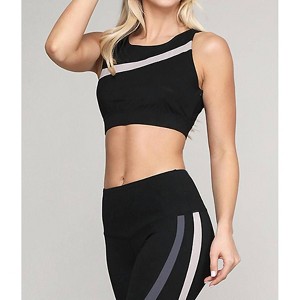 Women's Curves Confidence Striped Workout Sports Bra - Yelete - 1 of 3