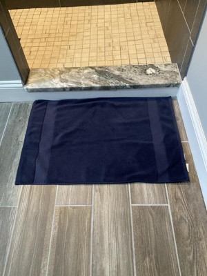 Navy Bathroom Rug Super Absorbent Luxury Bath Mat, Thin Bathroom Rugs Dry  Fast Home Floor Mats, Water Absorbing Bath Mat with Rubber Backing
