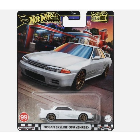 Hot wheels skyline r32 online