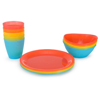 toddler cups and plates
