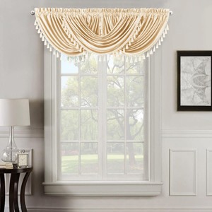 Egyptian Linens Heavyweight Velvet Waterfall Valance 57”Wx37”L (Single) - 1 of 4