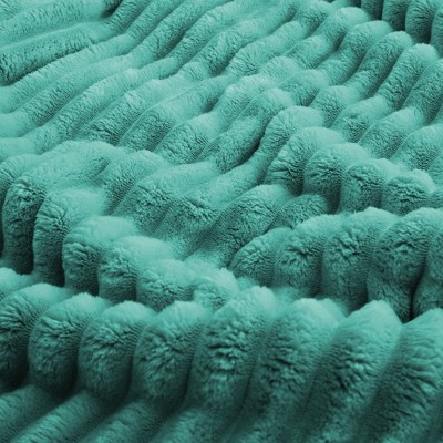 Sage Green Ribbed Microfiber King Comforter Set with Pillowcases