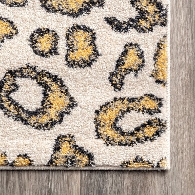 Handmade Tufted Leopard Print Beige Area Rug, 5' x 7'