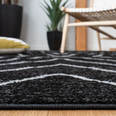 Black and Light Gray Geometric Synthetic Area Rug, 8' x 10'