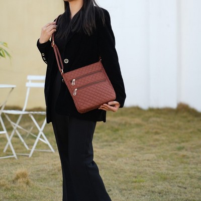 MKF Collection Lainey Solid Quilted Cotton Crossbody by Mia K — фото 3