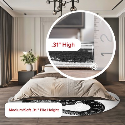 Serpent Charmer Black and White Synthetic Area Rug, 3' x 5'