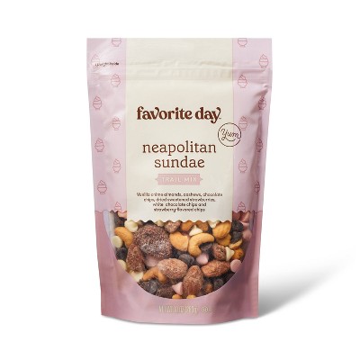 Neapolitan Sundae Trail Mix - 10oz- Favorite Day™