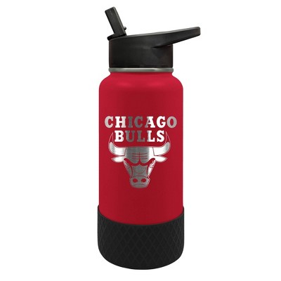 NBA Chicago Bulls 32oz Thirst Hydration Water Bottle
