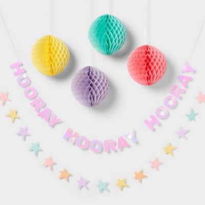 Pastel Honeycomb and Garland Kit - Spritz™