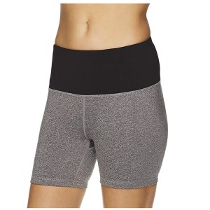 Reebok Womens Fitted Highrise Athletic Compression Shorts, Grey, Small - 1 of 4