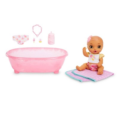 baby born bath