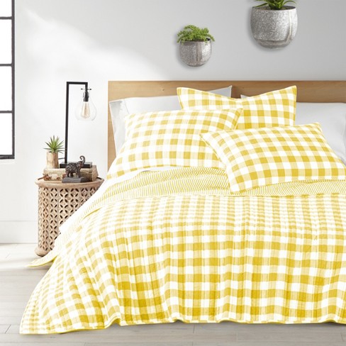 High Quality Print Polyester Home Textile Yellow Printed Comforter Set  Beige Adult Quilt Duvet Covet Sets Premium Pillow Shams Queen Size Bedding  Supplier - China Bedding Set and Bed Sheet price