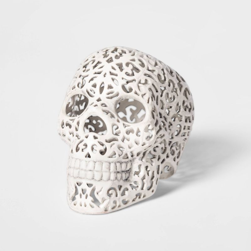 Laser Weave Skull Halloween D&#233;cor White Small - Hyde &#38; EEK! Boutique&#8482;, 1 of 2