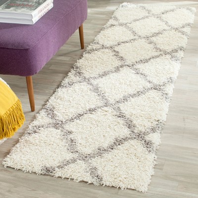 Ivory and Grey Diamond Trellis Shag Area Rug - 27" x 12"