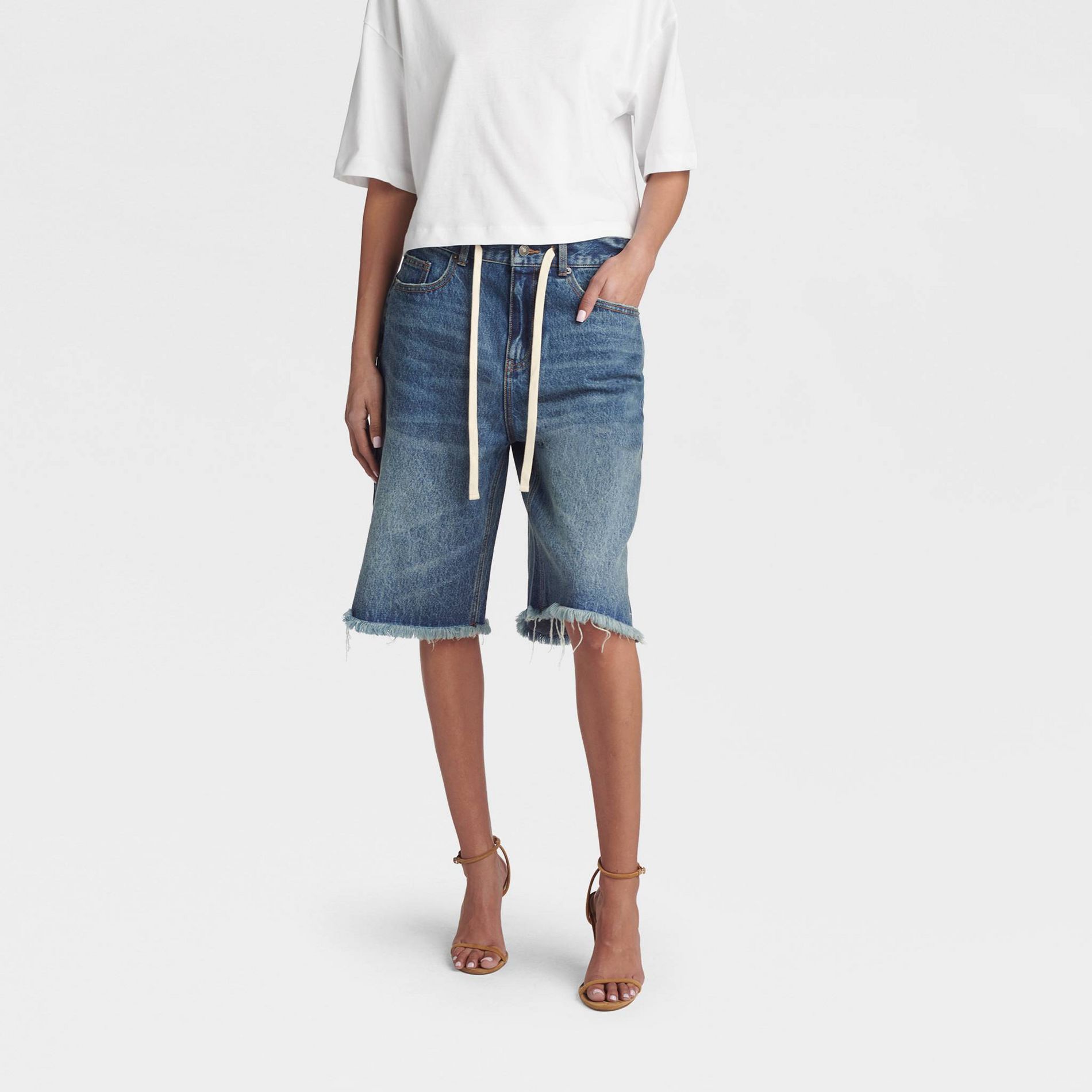 KBB by KAHLANA Women's 'The Lynnox Shorts' - Dark Wash
