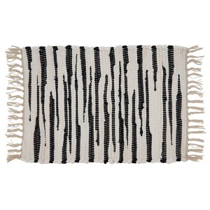 Saro Lifestyle Zebra Chindi Placemat, 14"x20" Oblong, Black/White (Set of 4) - 1 of 3