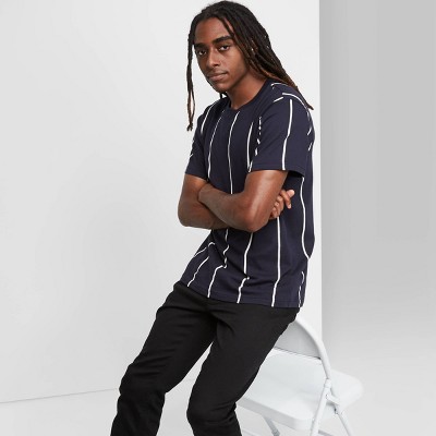mens relaxed fit t shirt