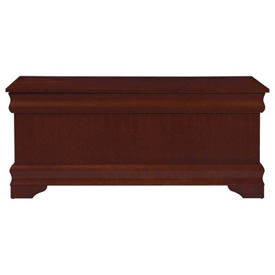 Warm Brown Traditional Cedar Wood Storage Chest