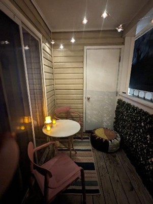 Guest review image 2 of 3, zoom in