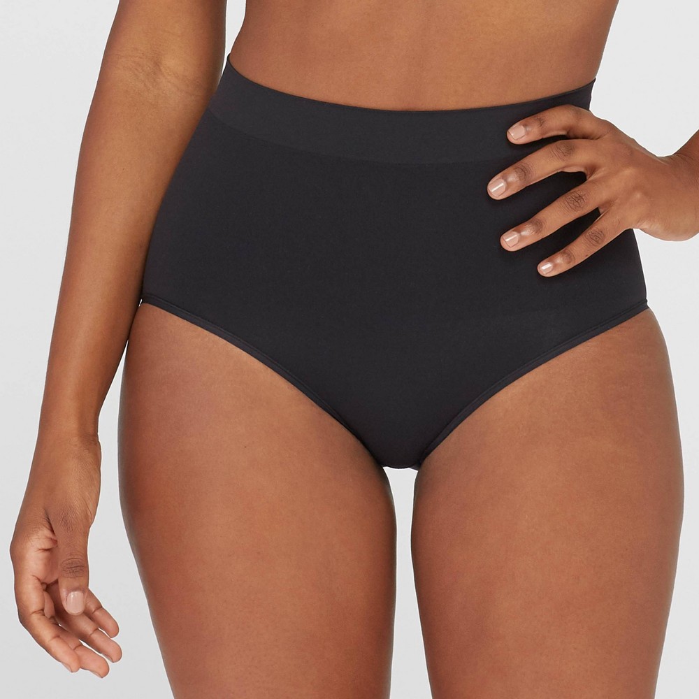 Assets by Spanx Women's All Around Smoother Brief - Very Black 1X