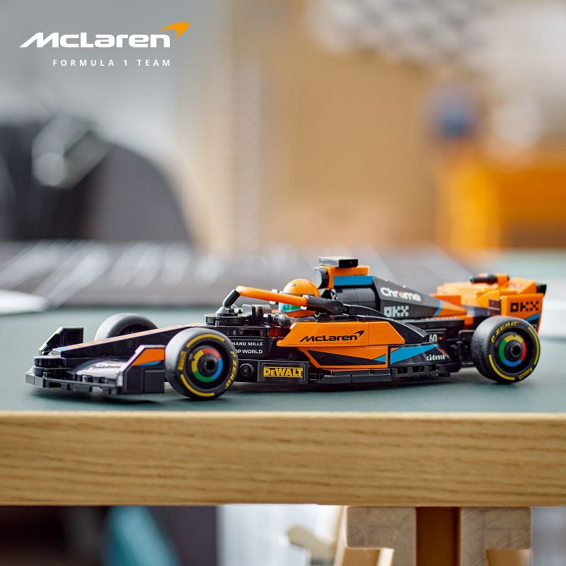 LEGO Speed Champions 2023 McLaren Formula 1 Race Car Toy 76919, 3 of 8