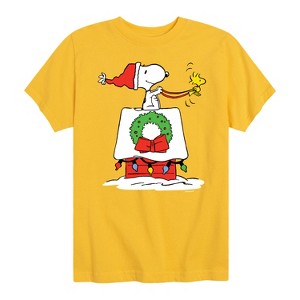 Boys' - Peanuts - Snoopy & Woodstock House Sleigh Short Sleeve Graphic T-Shirt - 1 of 4