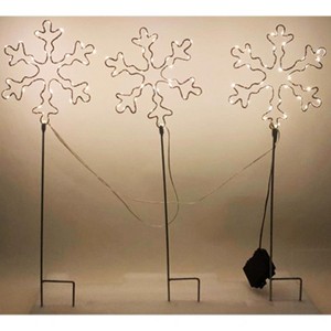 Sienna Pathway Decor, LED Warm White Snowflake 28 in. - 1 of 1