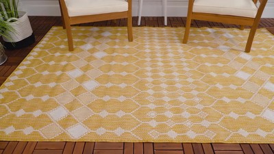 Green Trellis 9' x 12' Rectangular Washable Outdoor Rug