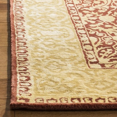 Handmade Maroon and Ivory Wool Tufted Area Rug 2'6" x 4'