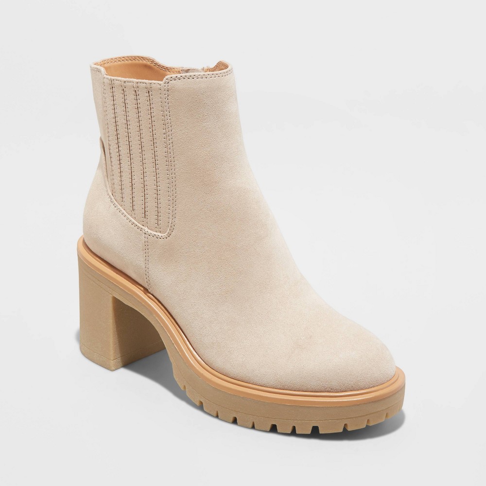 Women's Katrina Platform Boots - Universal Thread Tan 9.5