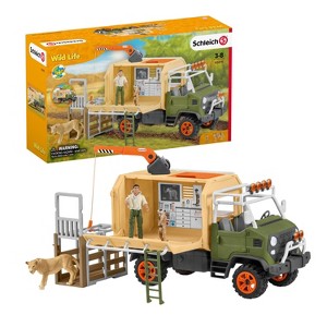 Schleich Animal Rescue Truck - 1 of 4