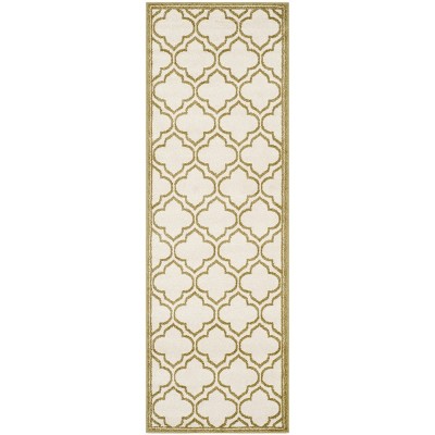 Amherst AMT412 Power Loomed Area Rug - Safavieh