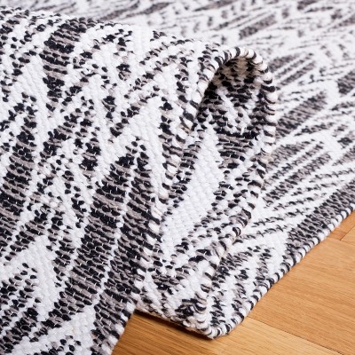 Coastal Charm Black/Ivory Flat Woven Wool-Cotton Blend Area Rug