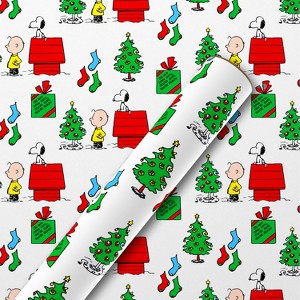 American Greetings 30" 25 sq ft White Kraft Peanuts Charlie Brown And Snoopy With Icons Gift Wrap - 1 of 3