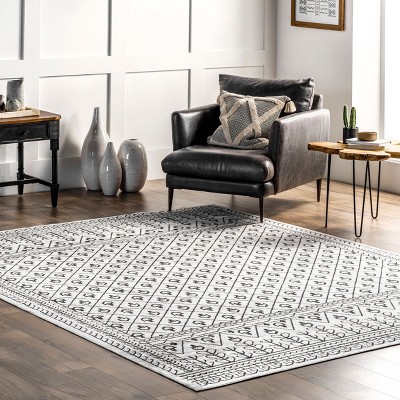 Easy-Care Reversible Gray Synthetic Area Rug, 4' x 6'