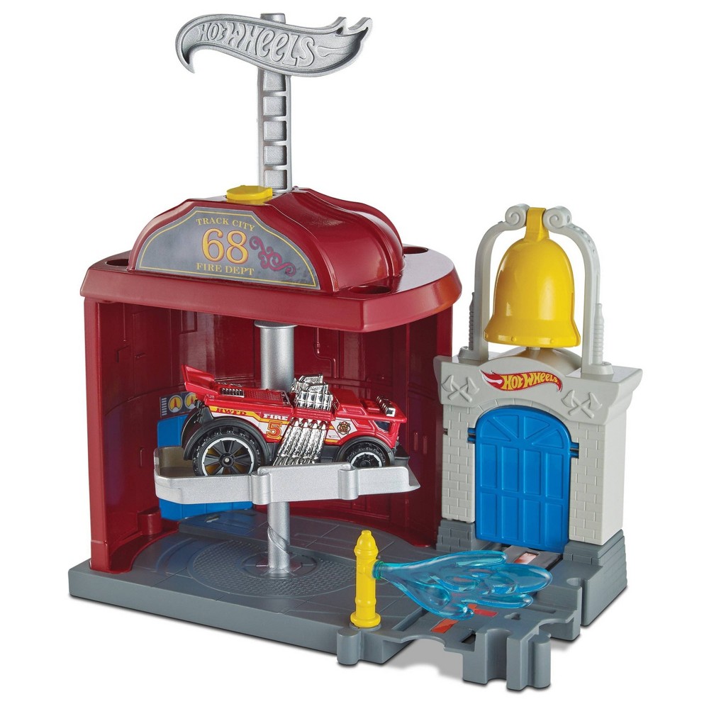 UPC 887961585698 product image for Hot Wheels City Downtown Fire Station Spinout Playset | upcitemdb.com
