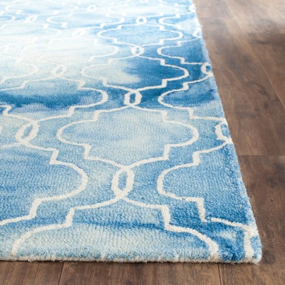 Hand-Tufted Blue & Ivory Wool Rectangular Area Rug, 3' x 5'
