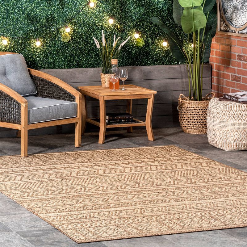 Abbey Geometric Striped Indoor and Outdoor Area Rug - nuLOOM, 2 of 10