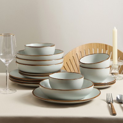 Light Green Ceramic 32-Piece Dinnerware Set with Metallic Band