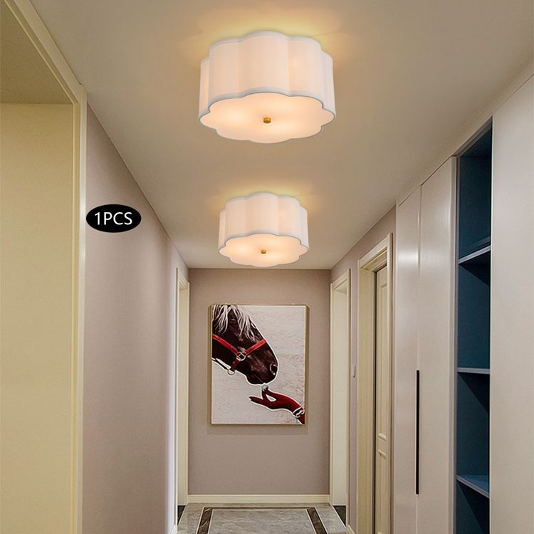 YIYIBYUS Modern Flower-Shaped Flush Mount 3-Light Ceiling Light, White, 3 of 7