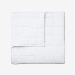 BrylaneHome Coolmax Cooling Blanket - 1 of 3